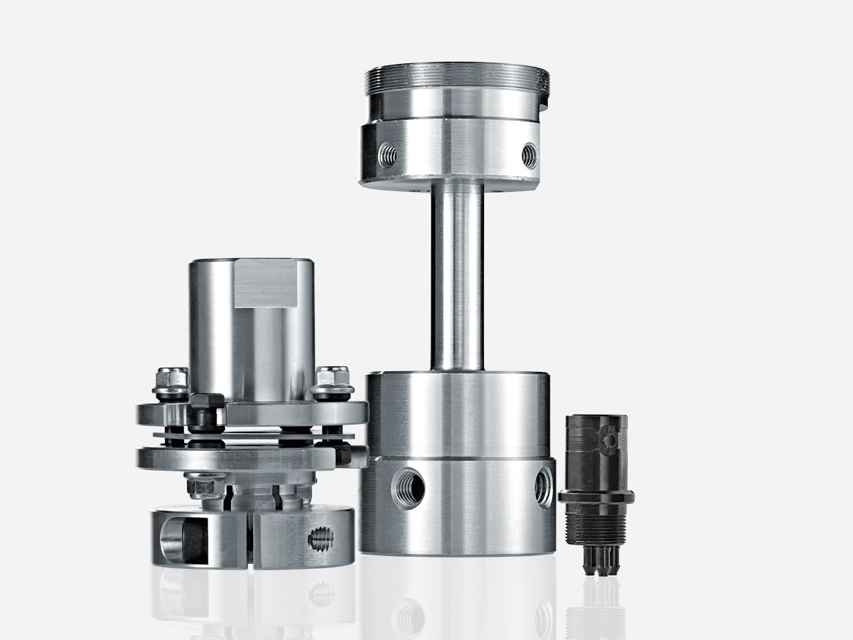 Nahaufnahme hochkomplexer Teile und Baugruppen der Flad System Components